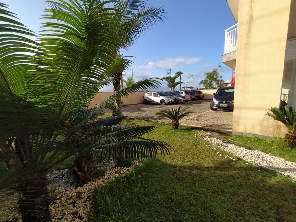 Caraguatatuba de frente para o mar Exterior foto